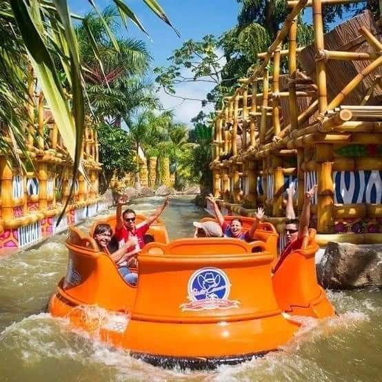 BETO CARRERO WORLD